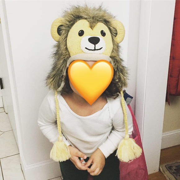 Lion Hat - Picture 6 of 6